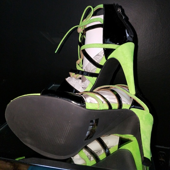 4in sandals - Picture 4 of 5